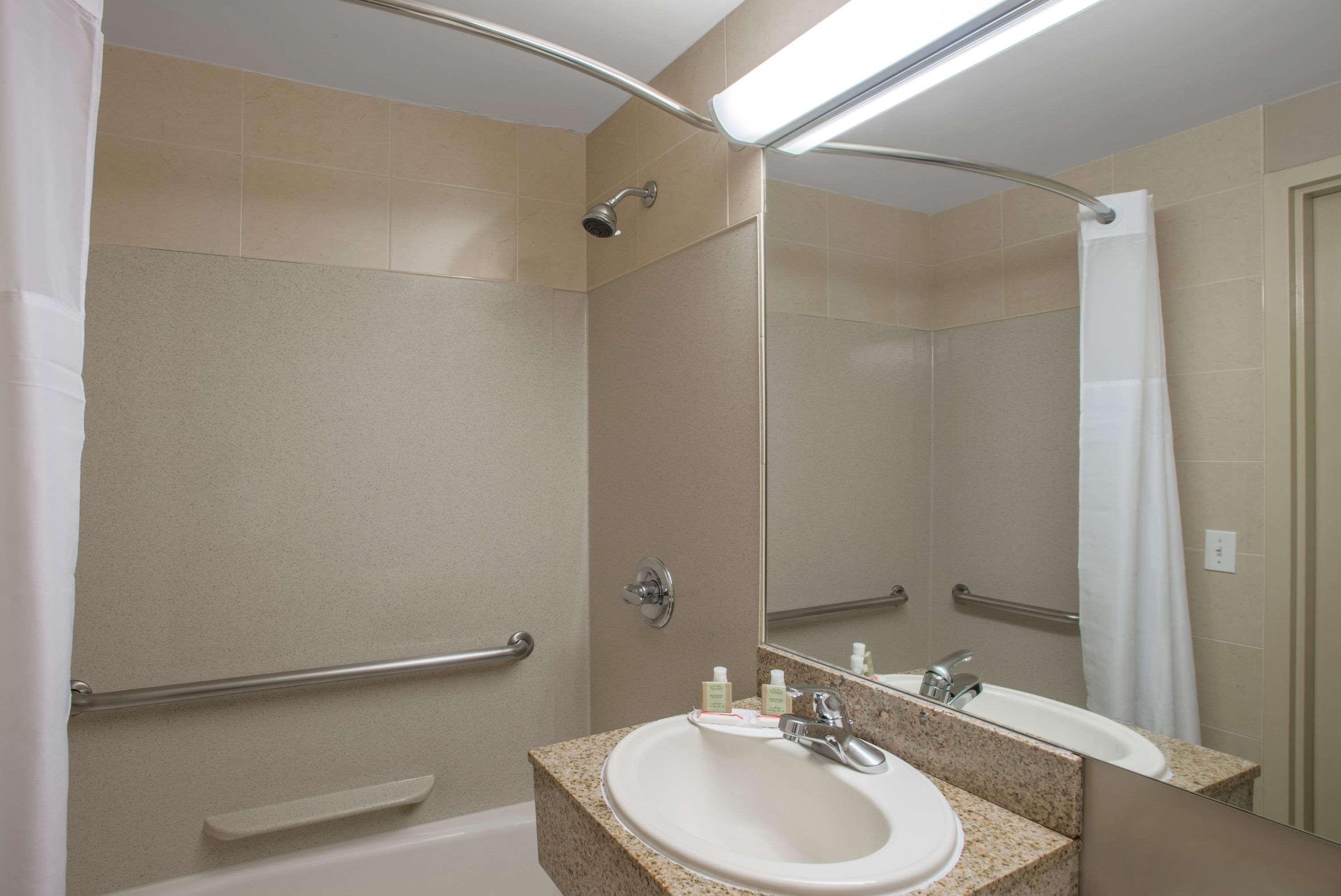 Hotel Super 8 By Wyndham Brooklyn / Park Slope