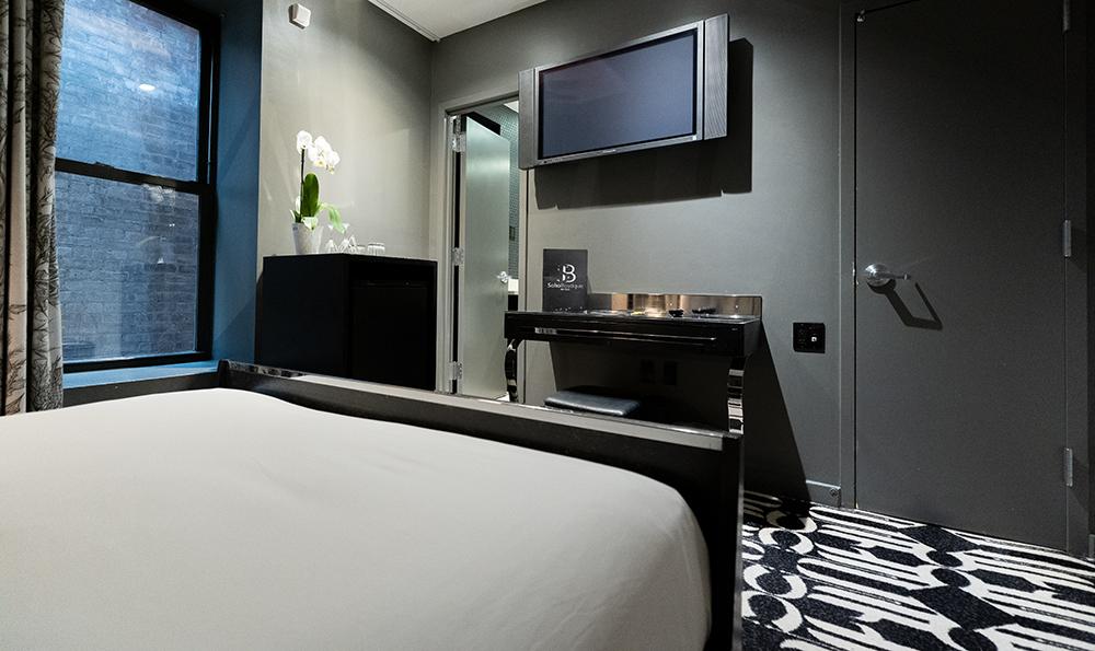 Night By Sb At Times Square