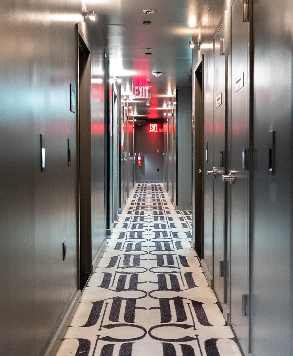 Night By Sb At Times Square Hotel