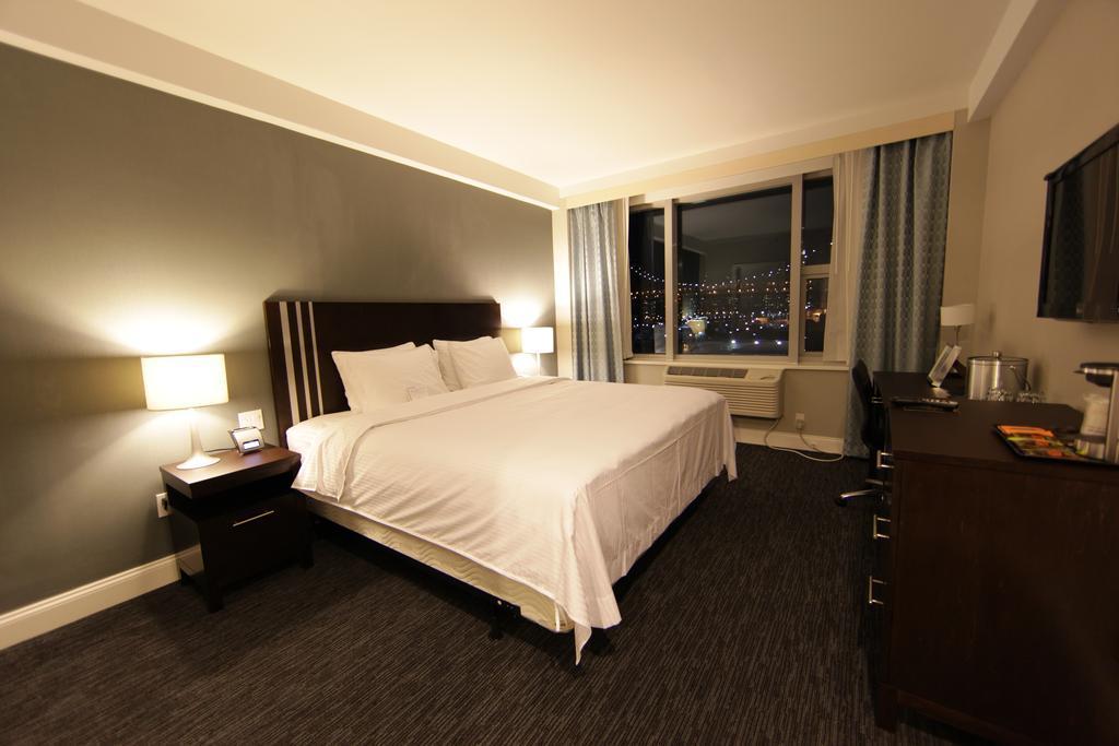 Wyndham Garden Long Island