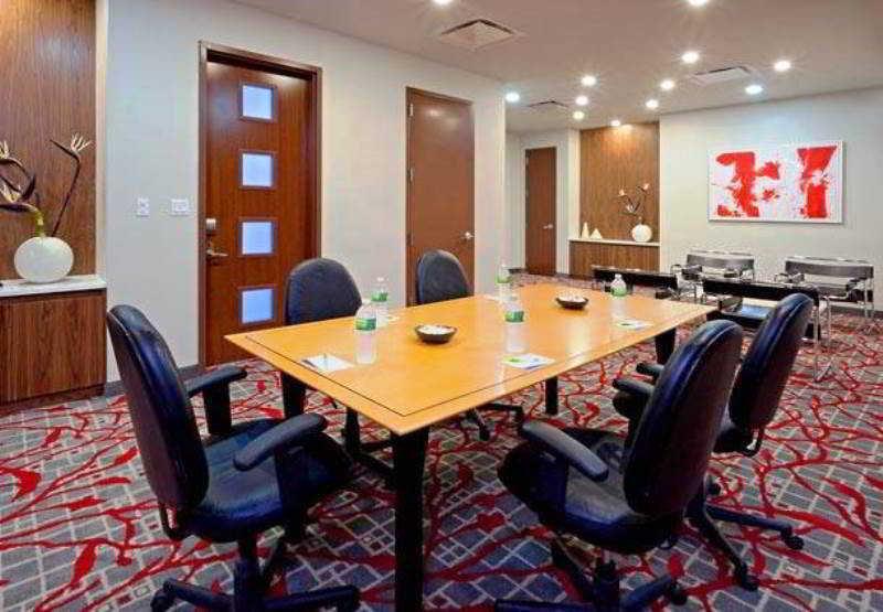 Hotel Fairfield & By Marriott Brooklyn