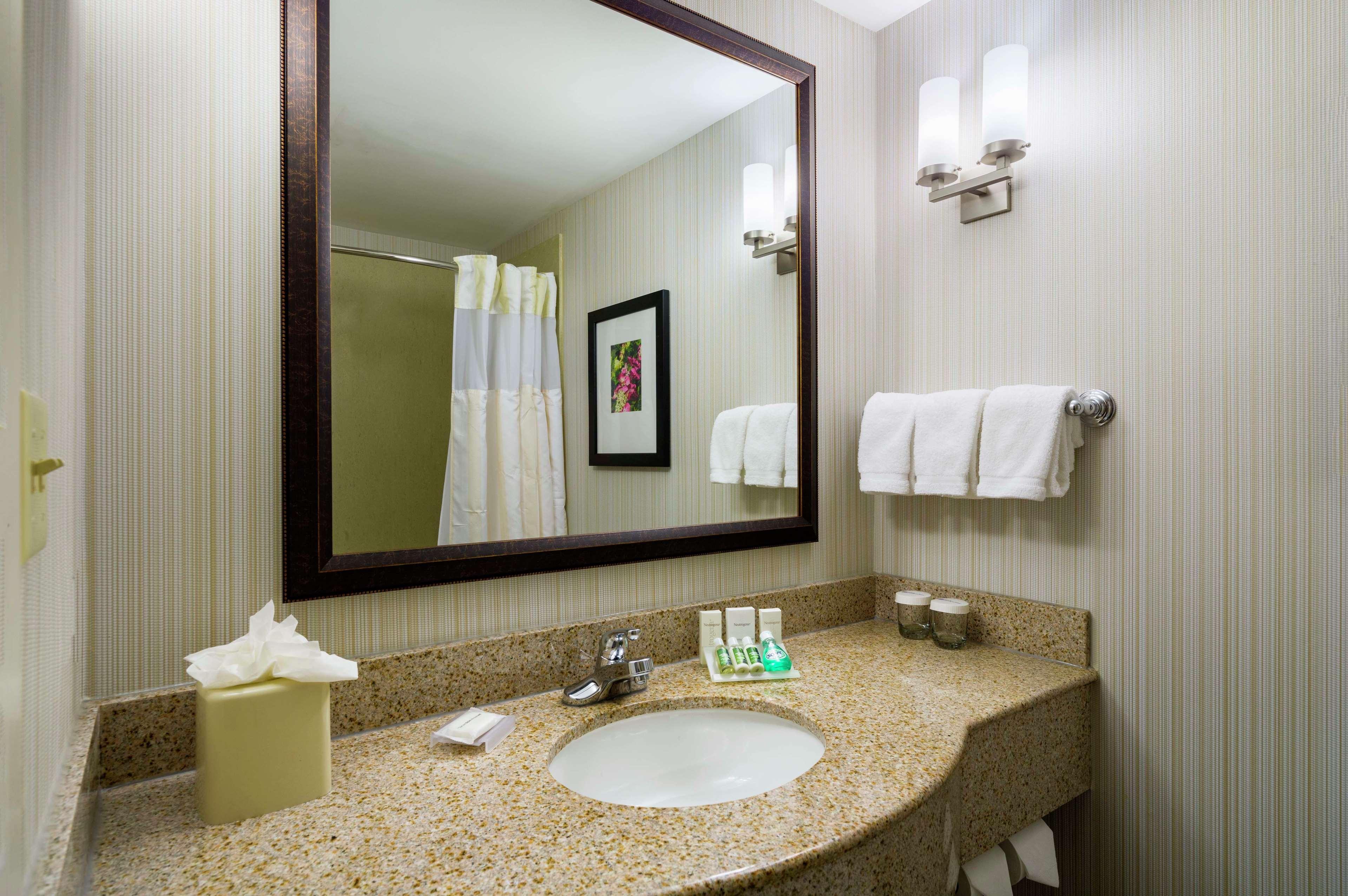 Hilton Garden Queens Jfk 3* New York