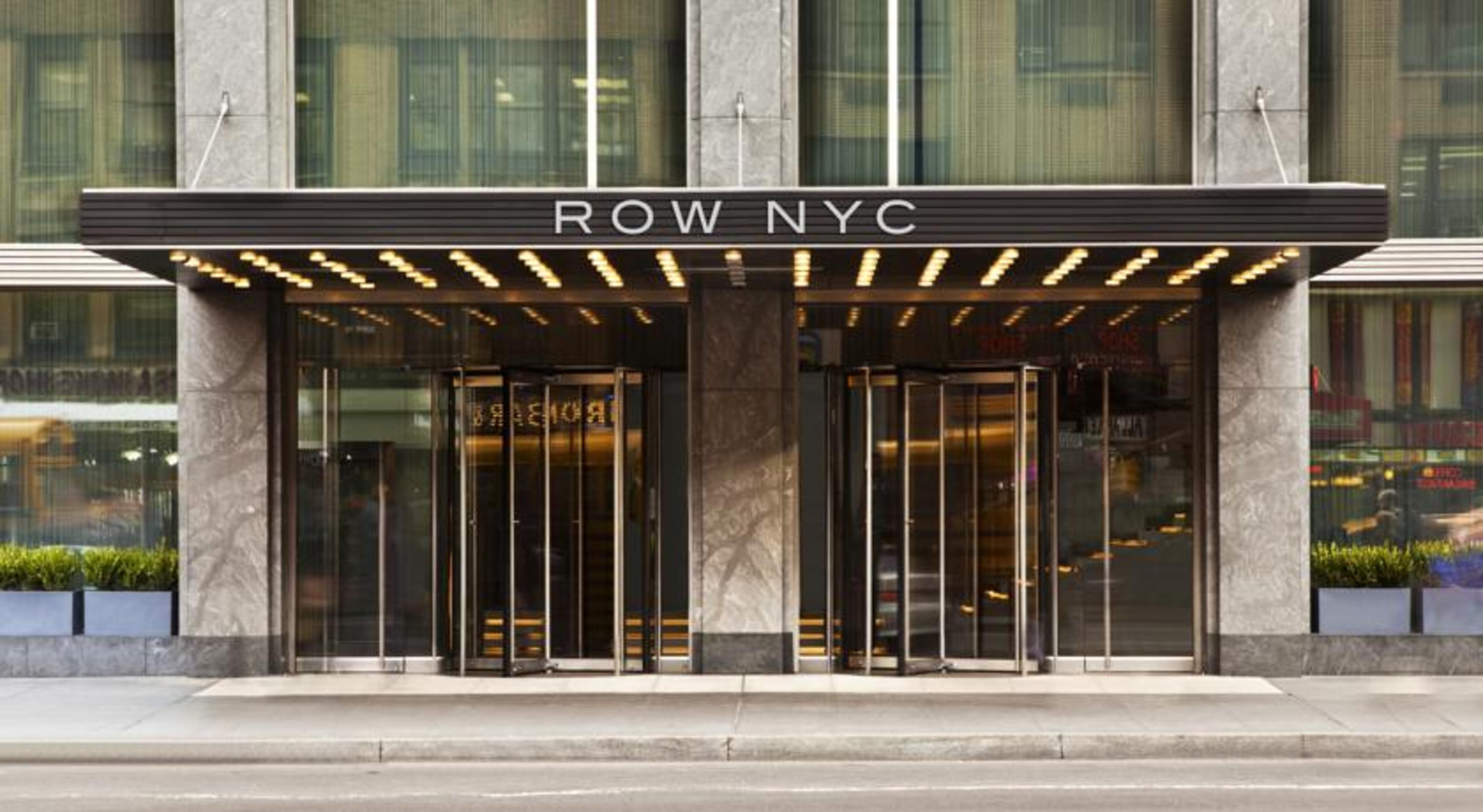 Row Nyc At Times Square Hotel 4*