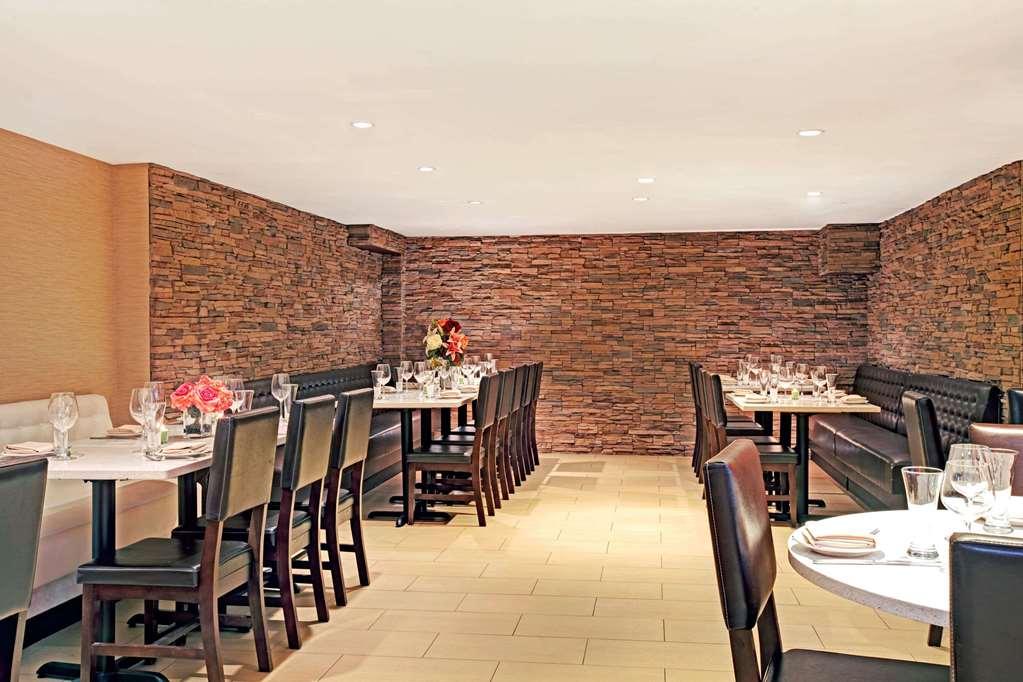 Wyndham Garden Chinatown