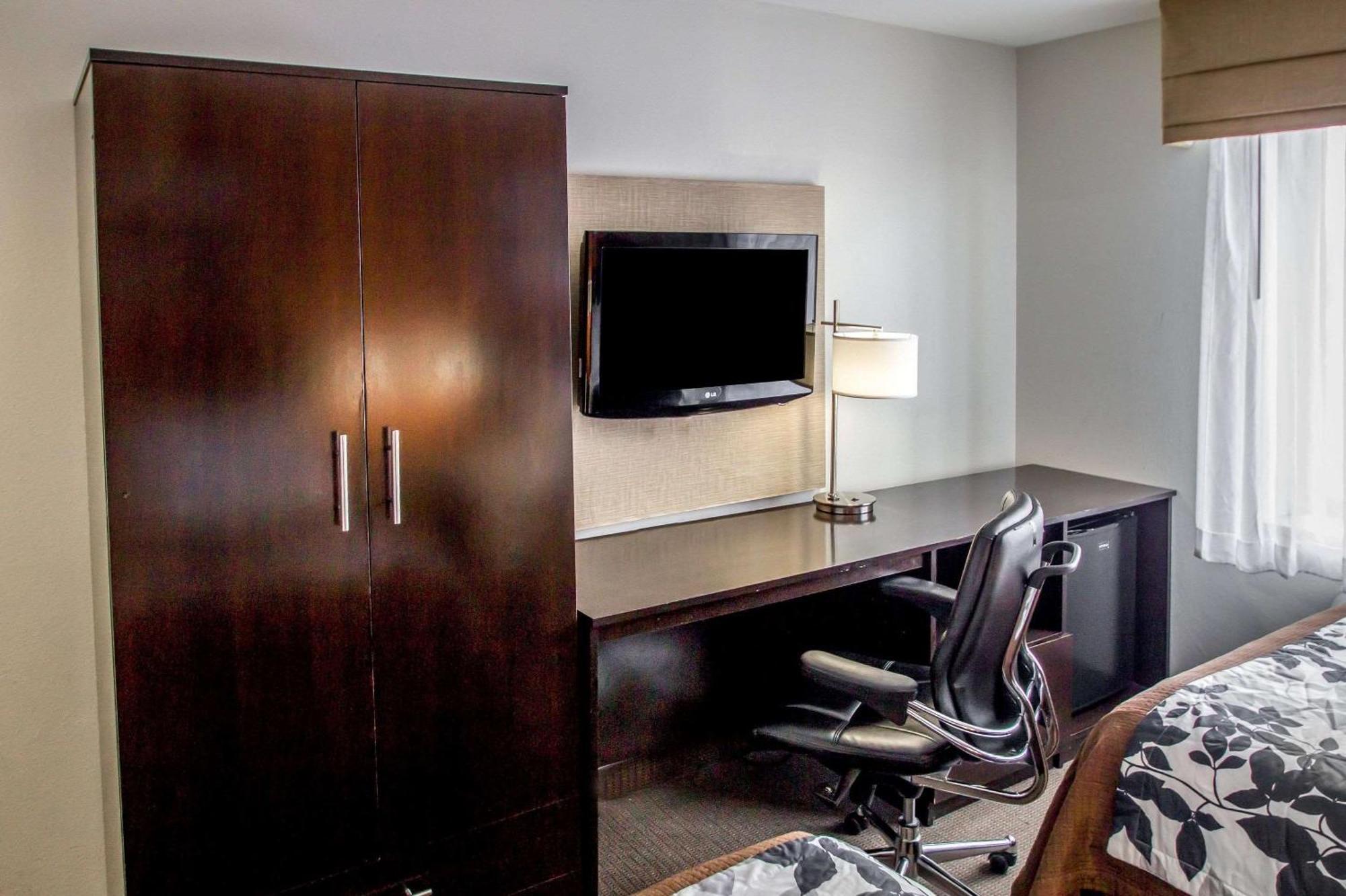 Inn Sleep Jfk Airport Rockaway Blvd New York