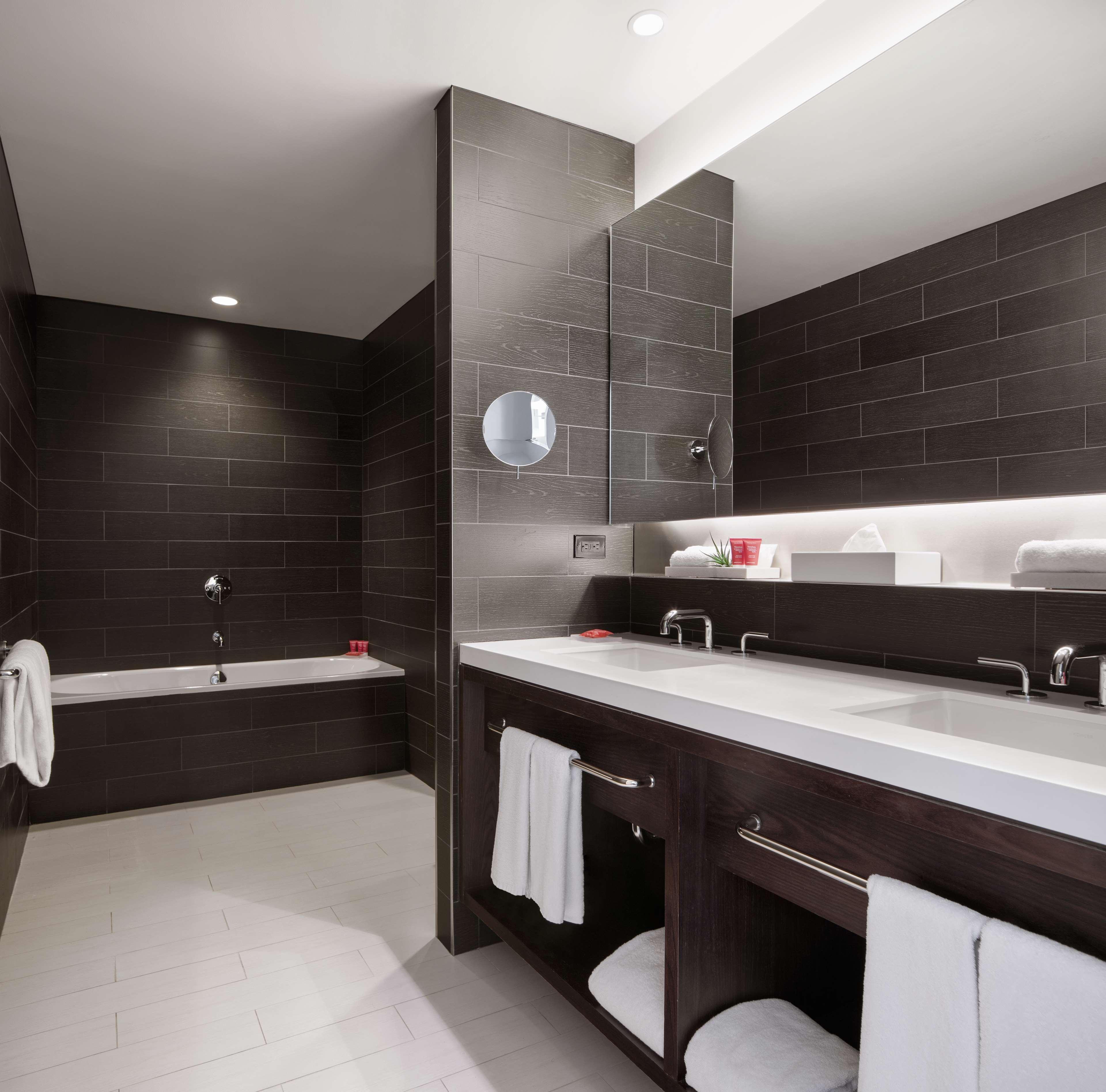 Hotel Express - Times Square South By Ihg 3*