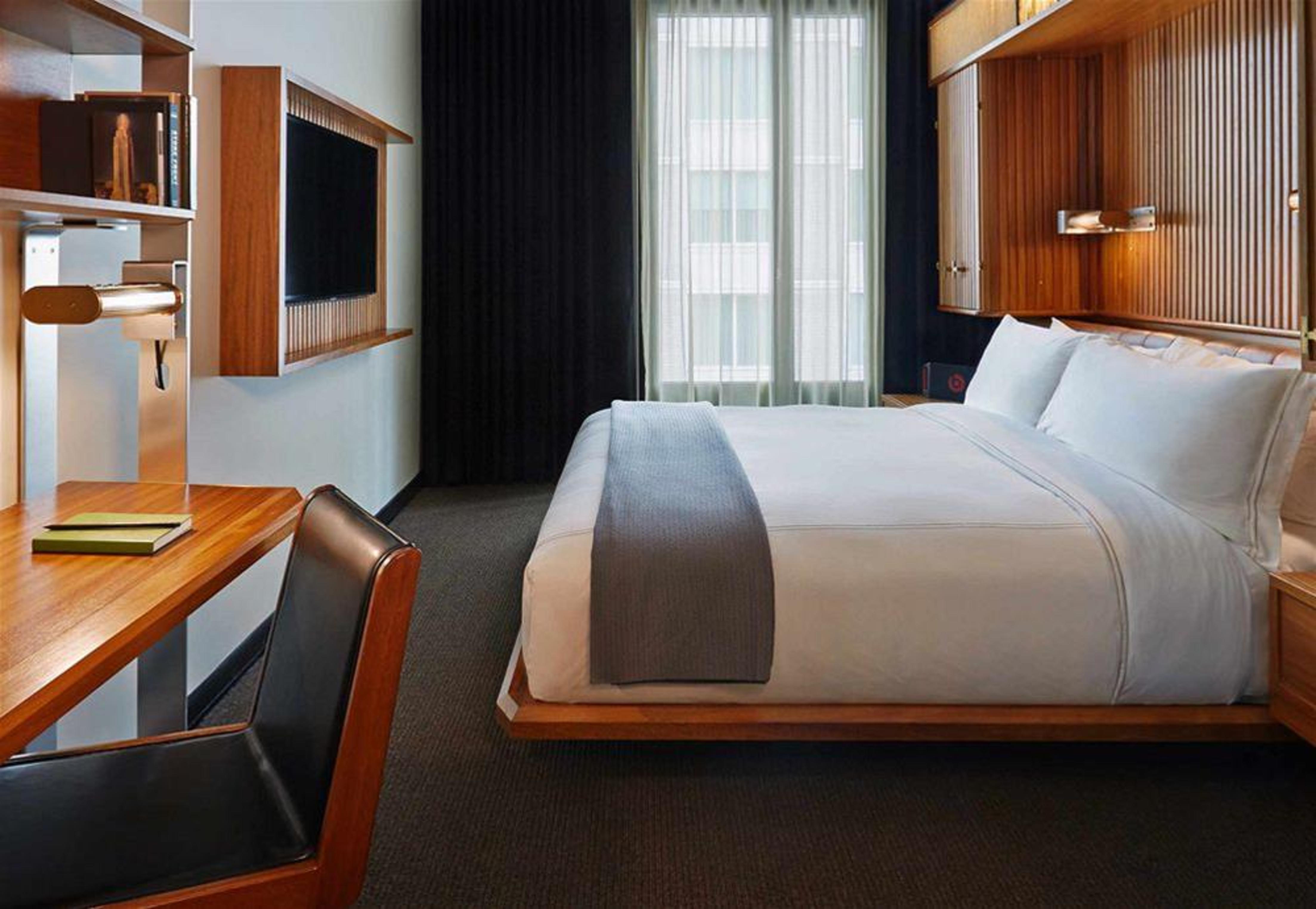 Le Meridien New York, Park