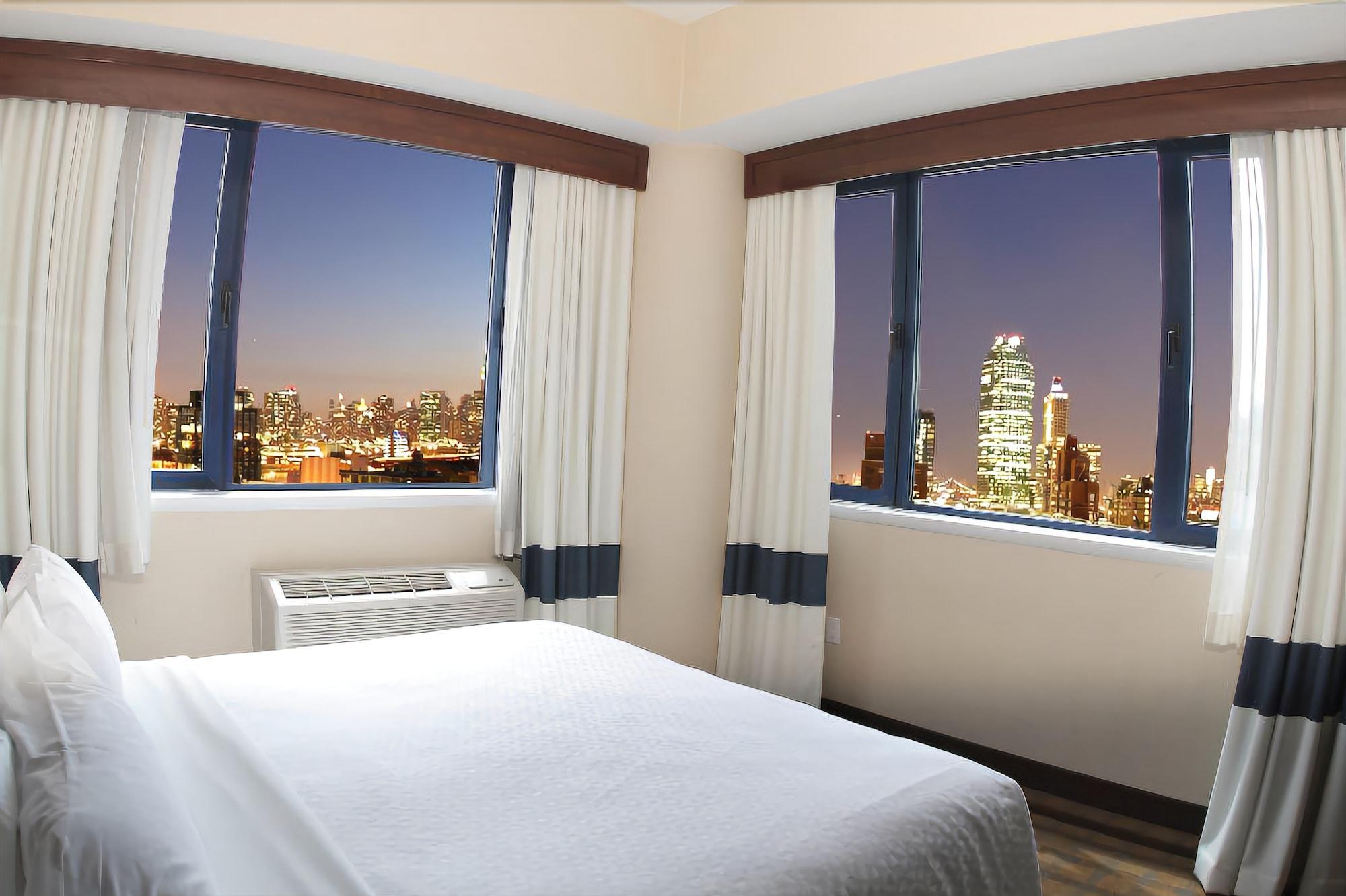 Hotel Vista Lic Hotel, Premier Collection By Western New York