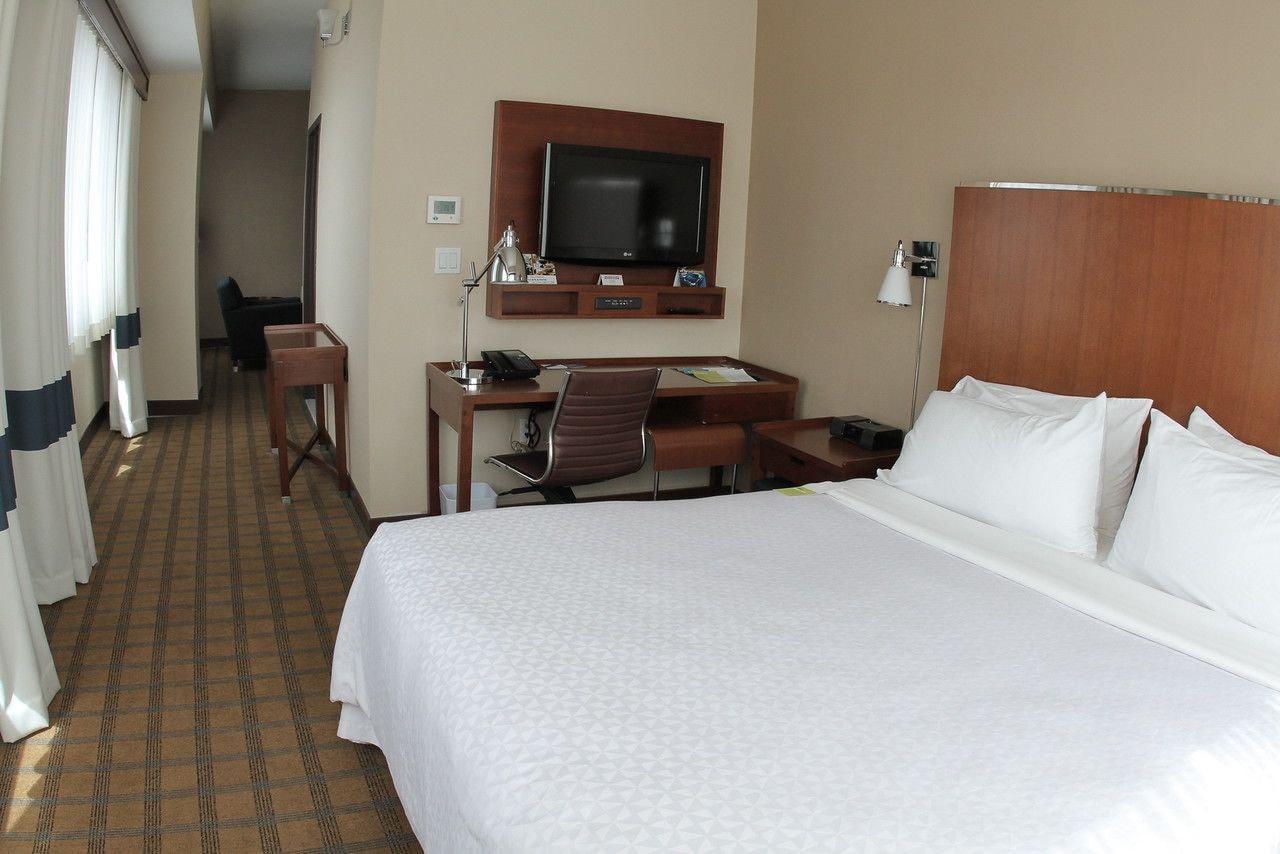 Vista Lic Hotel, Premier Collection By Western Hotel New York