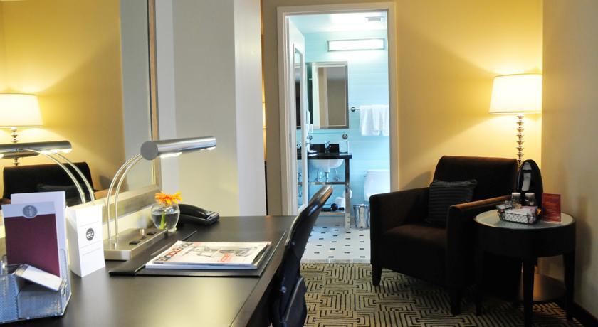 Hotel Aura Times Square New York