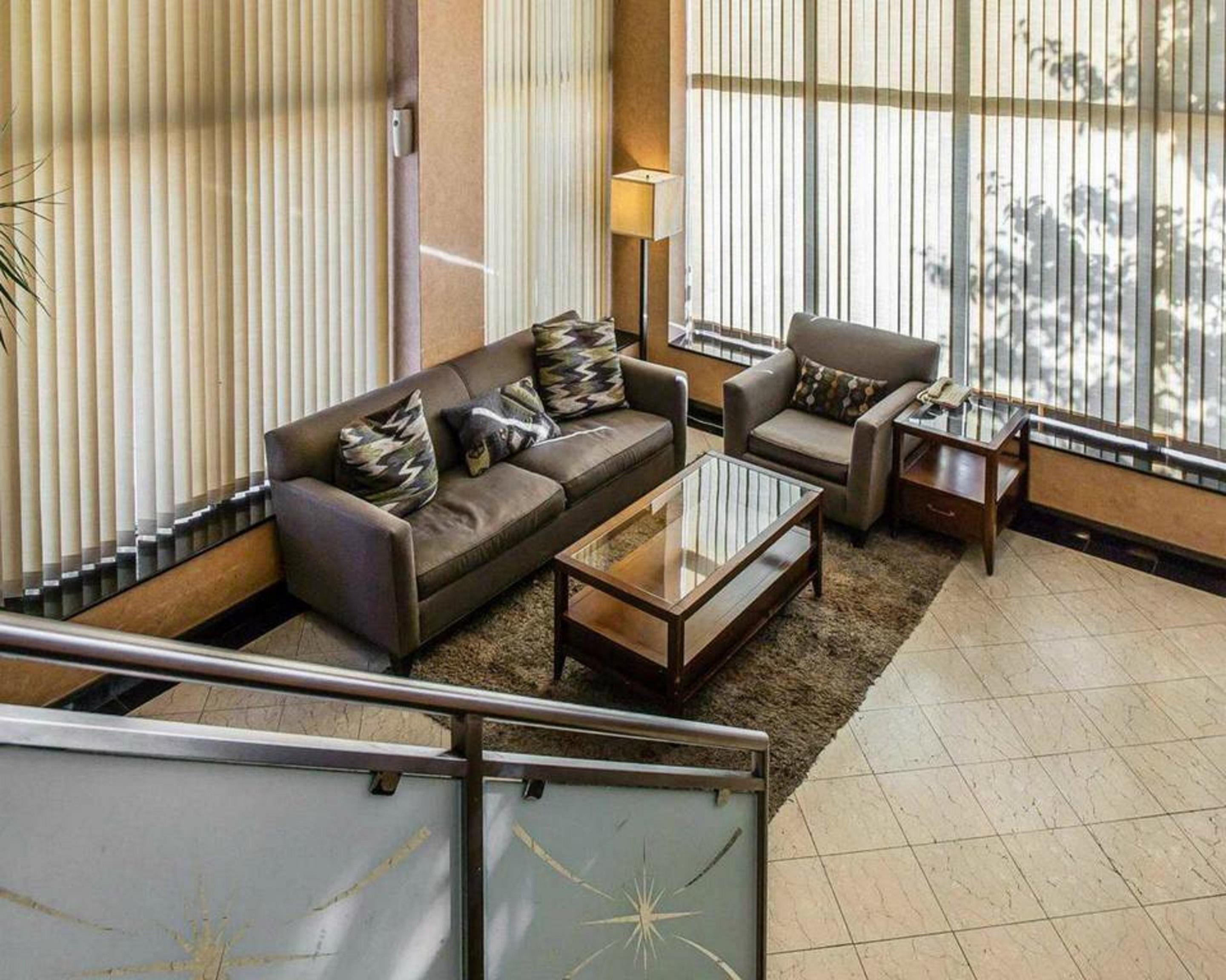 Hotel Red Lion & Long Island 3*
