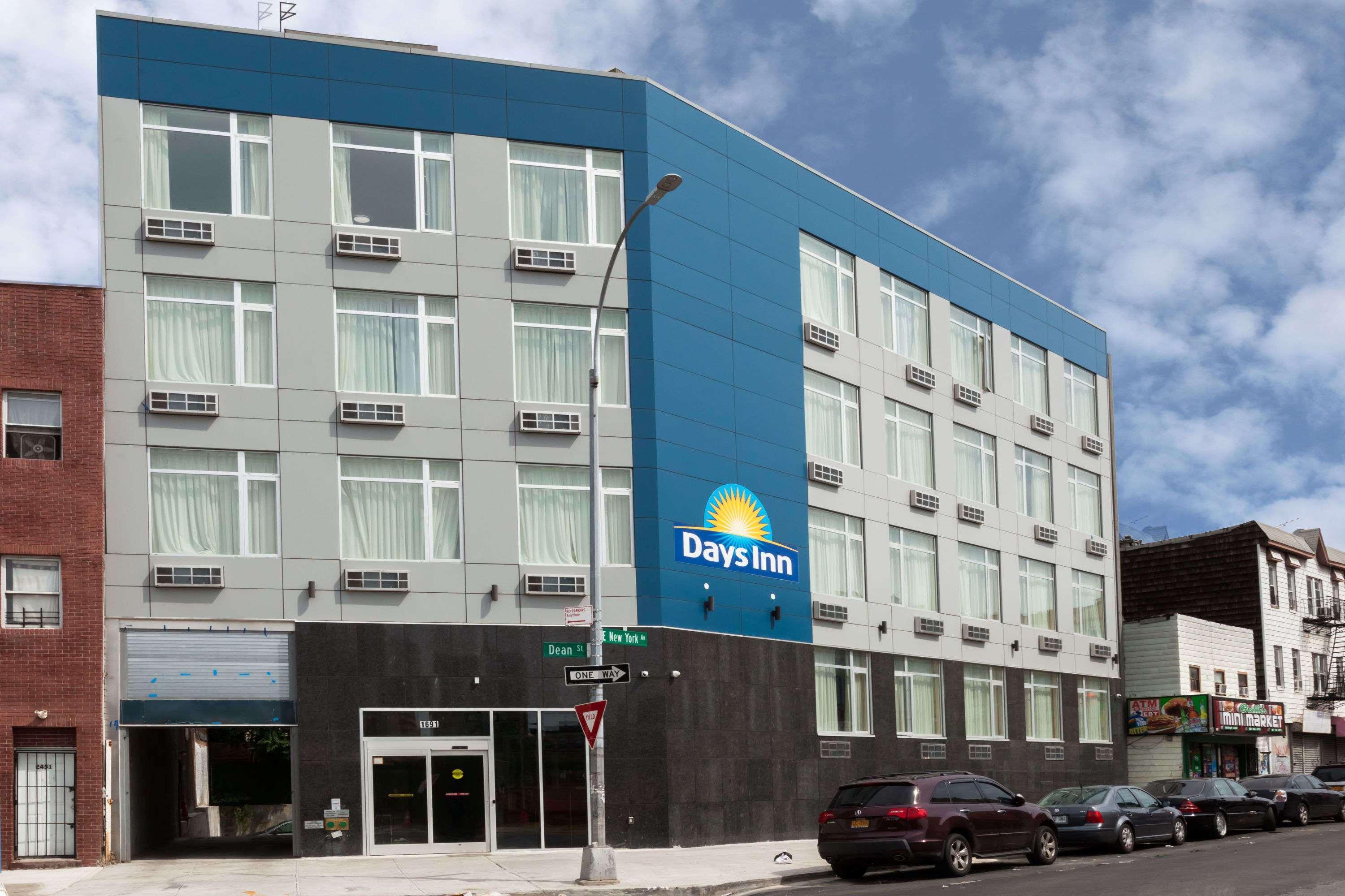 Days By Wyndham Brooklyn Crown Heights Hotel 2*