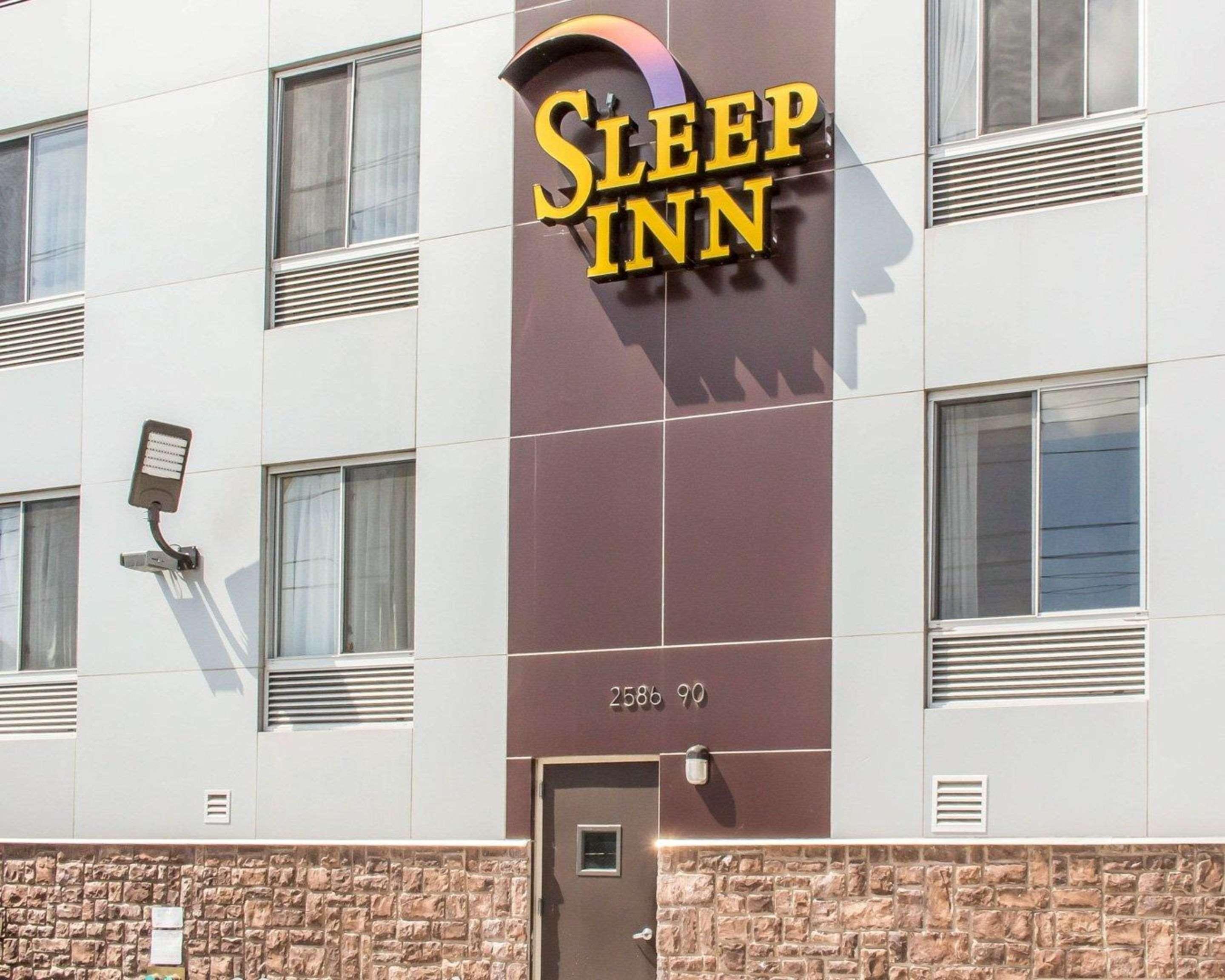 Hotel Sleep Brooklyn Coney Island 3*