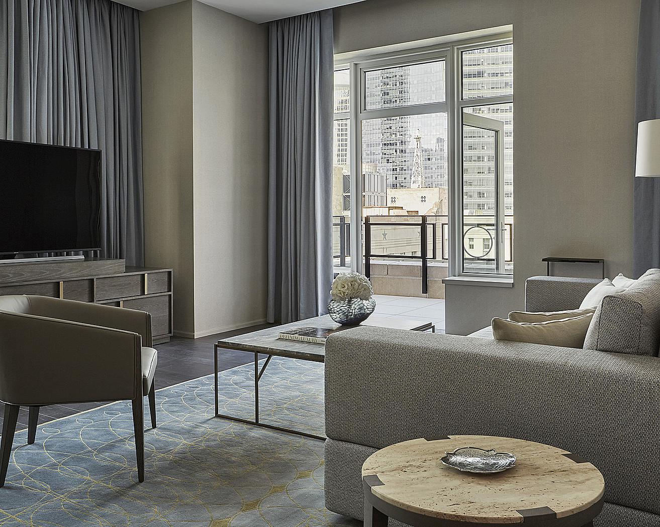 Four Seasons Downtown