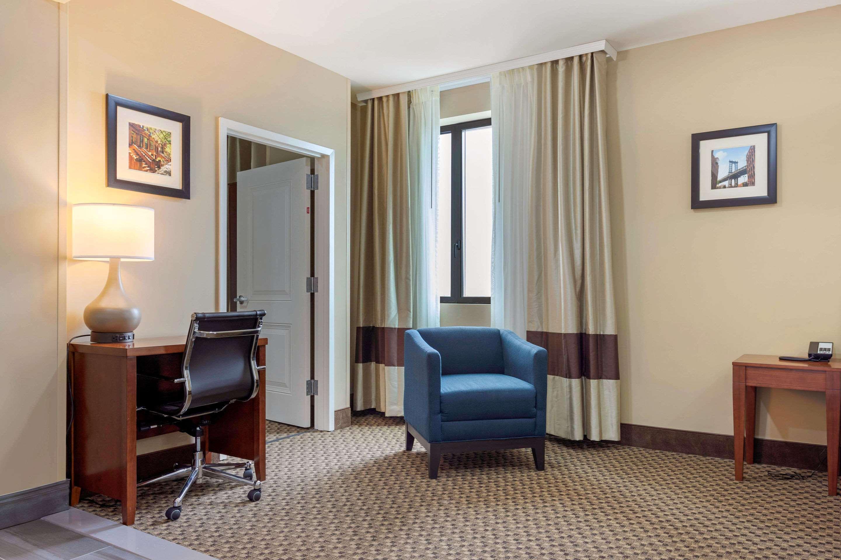 Hotel Comfort & Near Jfk Air Train New York