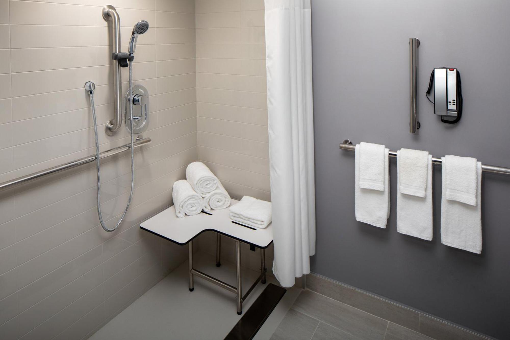 Hyatt Place Chelsea Hotel 4*