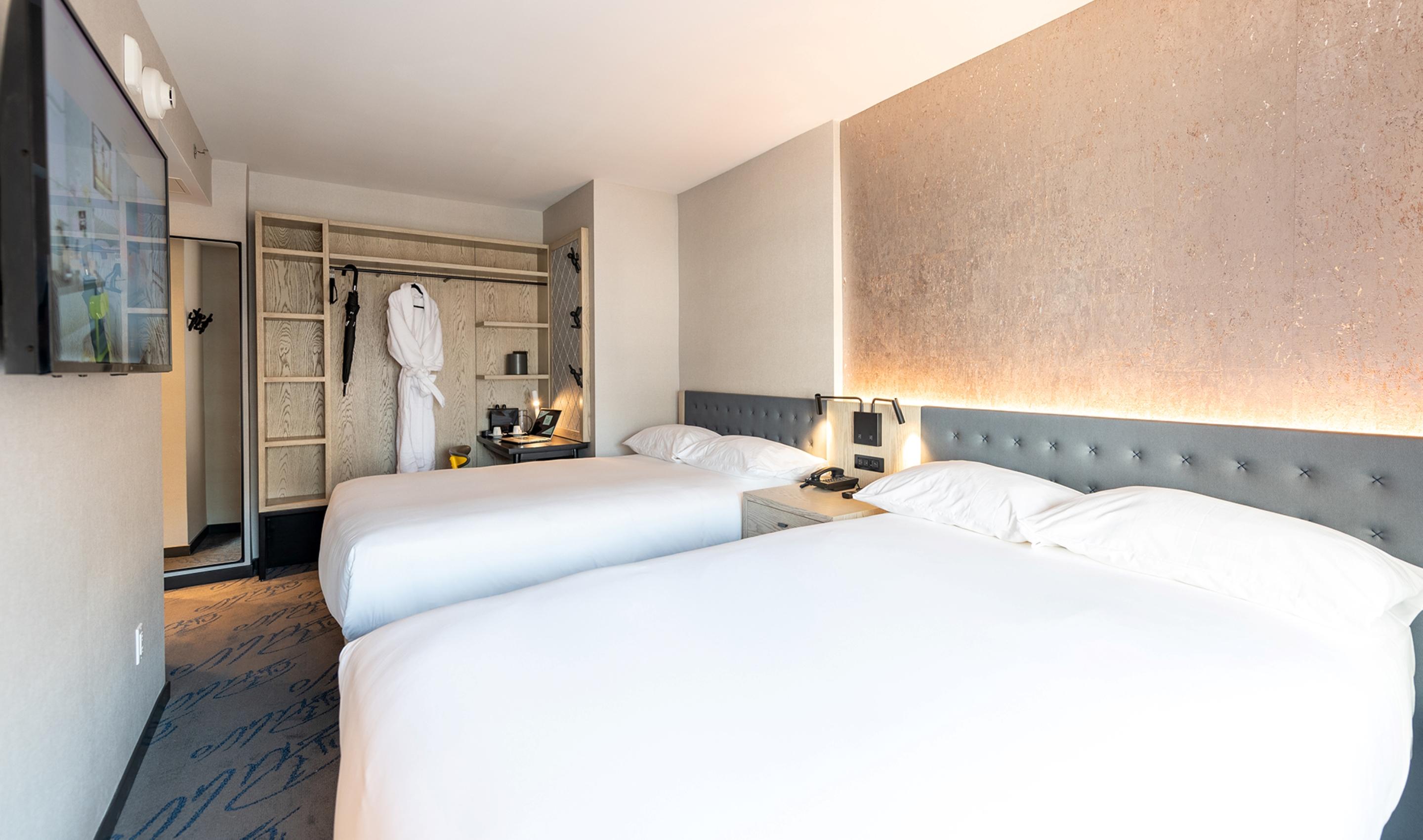 Hotel Pestana Cr7 Times Square 4*