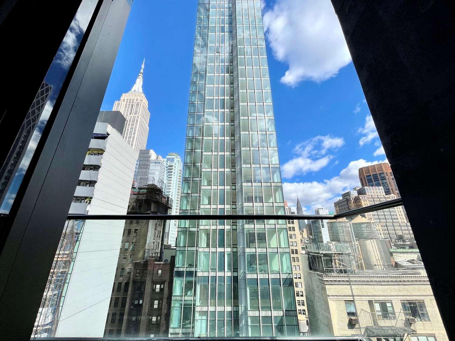 Western Premier Empire State New York