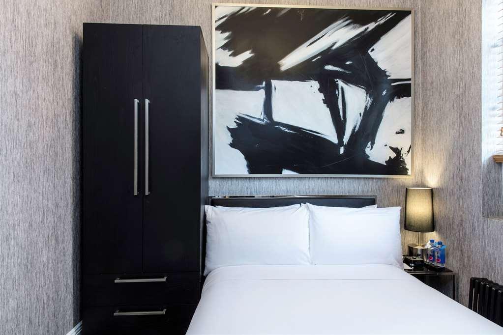 Hotel Square At Times Square