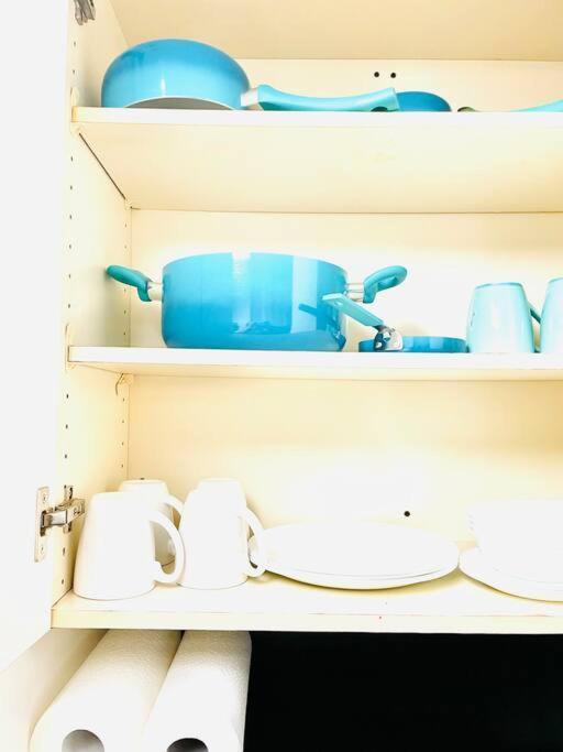 Apartment 2 Bedrooms Lr Kit Bath And Backyard 2 Stops To Manhattan New York