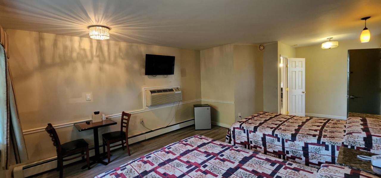 Hotel Essence Collection Staten Island 3*