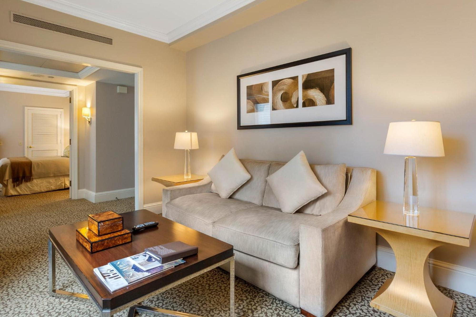 Omni Berkshire Place Hotel