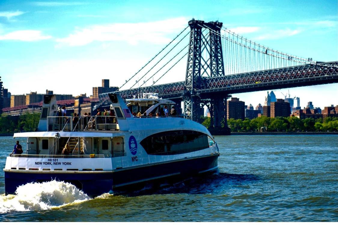 Appartement 2 Bedrooms Lr Kit Bath And Backyard 2 Stops To Manhattan New York