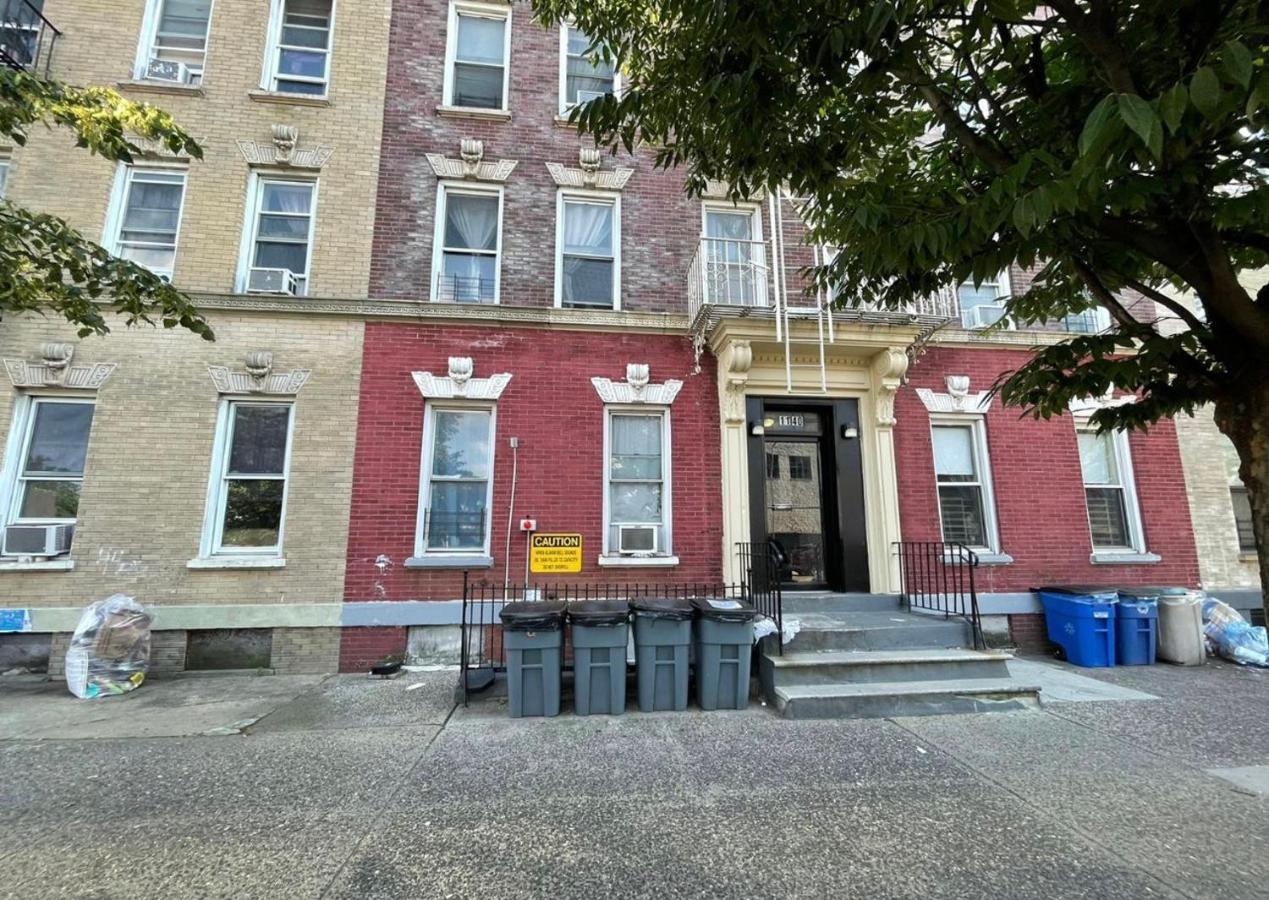 Apartment 2 Bedrooms Apartament 1 Block From Manhattan