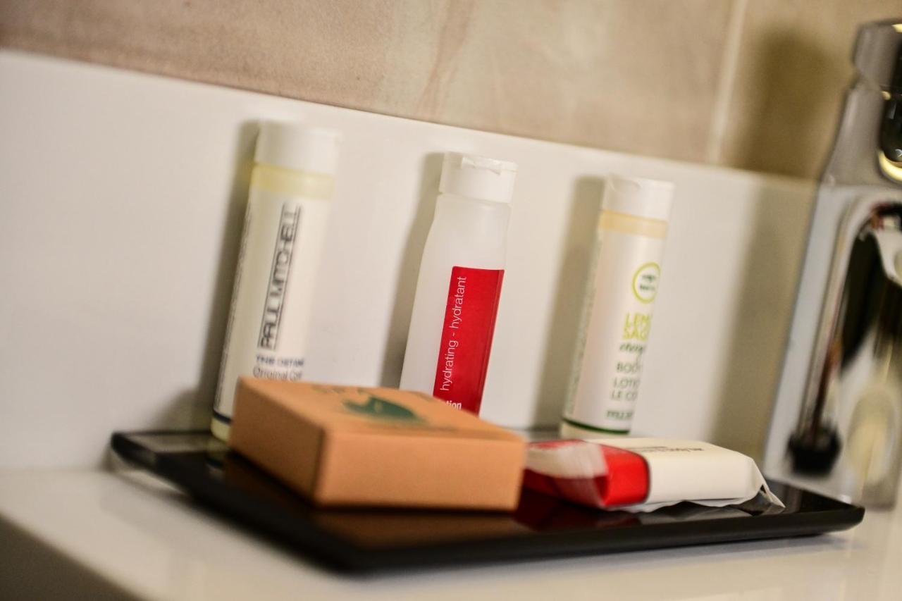 Hotel Days By Wyndham Bronx Nyc