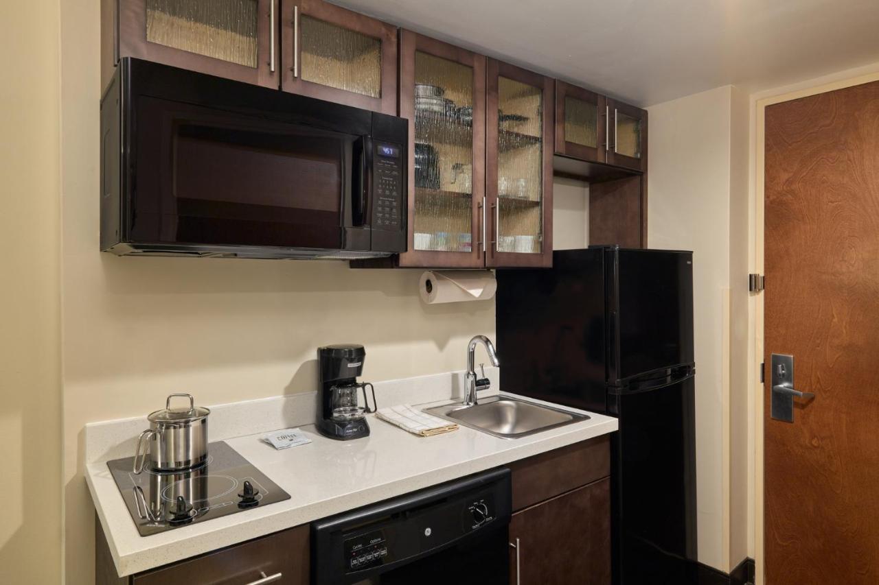 Candlewood Nyc -times Square By Ihg Hotel New York