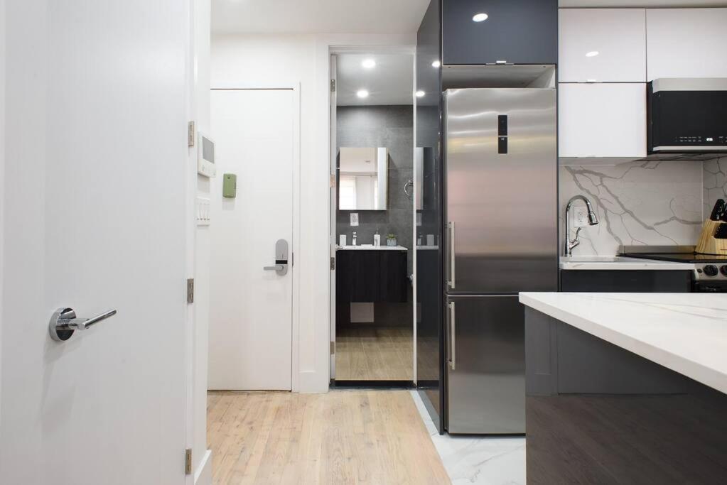 1597-5 New Prime Ues W D In Unit New York