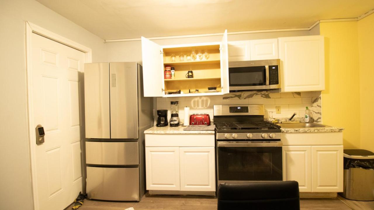 Appartement Cozy Shack 1 Bedroom Studio With Sofa And Full Kitchen In Elmhurst Ny *