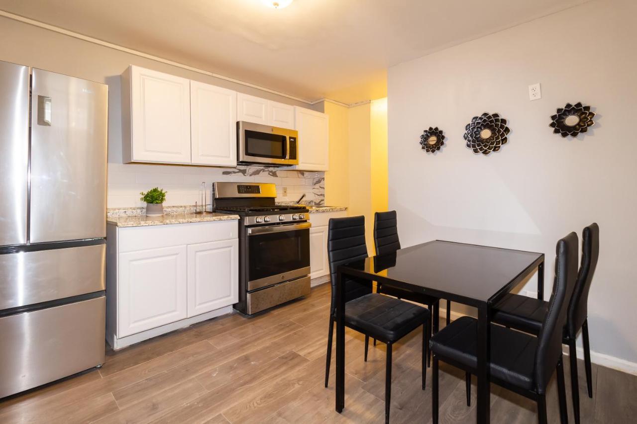Appartement Cozy Shack 1 Bedroom Studio With Sofa And Full Kitchen In Elmhurst Ny New York