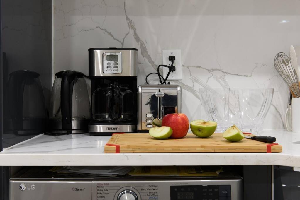 78-2b New Furnished 1br Wd Walk To Park Apartment *