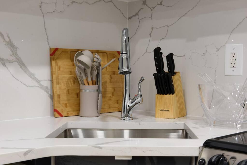 78-2d New Furnished 1br Wd Walk To Park Appartement New York
