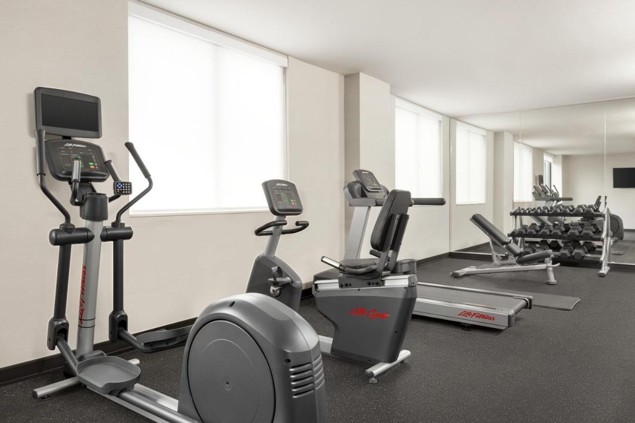 Lic - Laguardia West, An Ihg New York