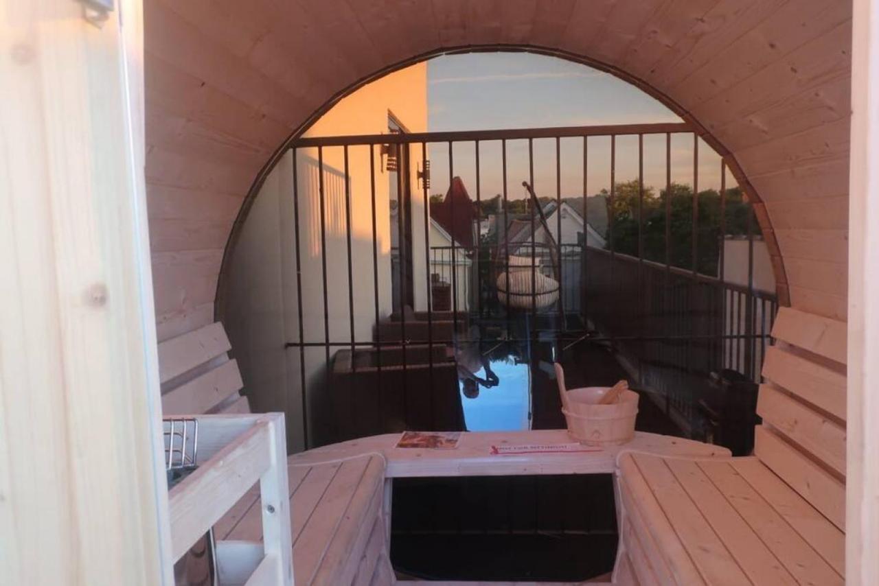 Brooklyn Bay Lofts - Modern Chic With Rooftop Terrace *