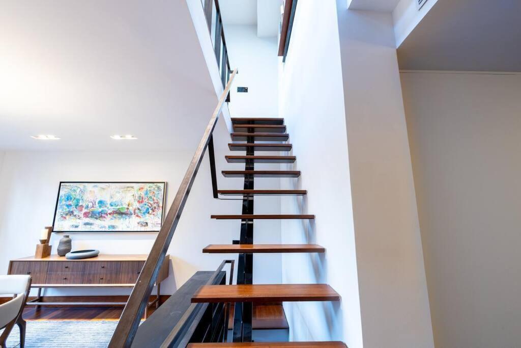 E10-3 3br Designer Townhouse New York