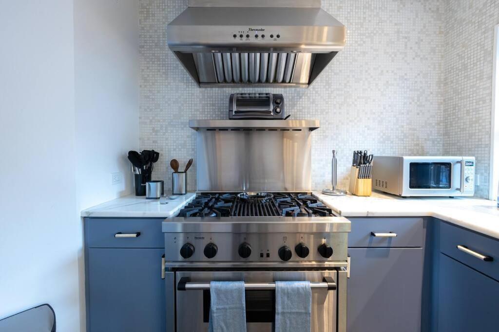 E10-3 3br Designer Townhouse New York