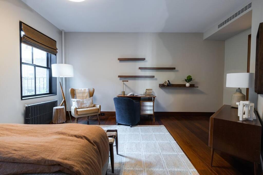 E10-3 3br Designer Townhouse Apartment New York