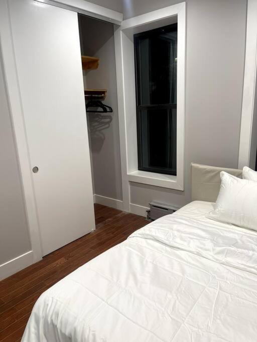 Cozy In Bronx With Good Bedrooms * New York
