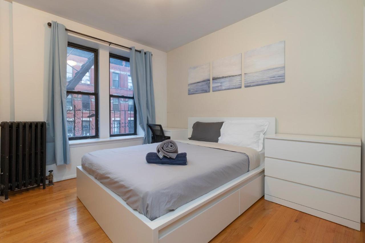 Corporate Suites On Upper East Side Apartment *