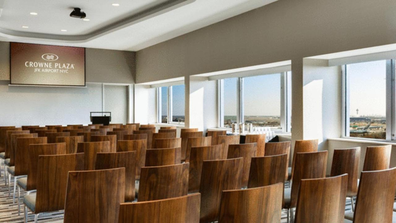 Hotel Crowne Plaza Jfk Airport City, An Ihg New York