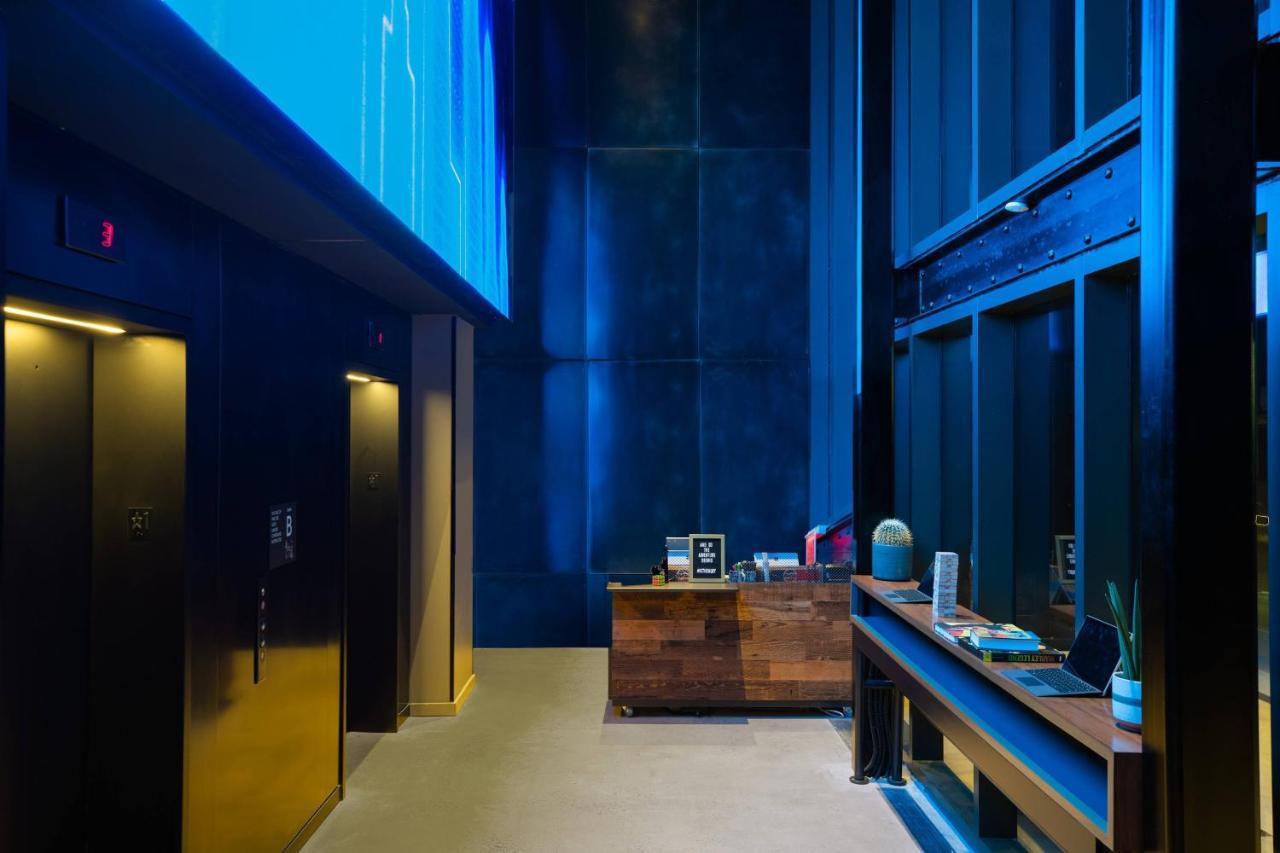 Hotel Moxy Nyc Downtown 3*
