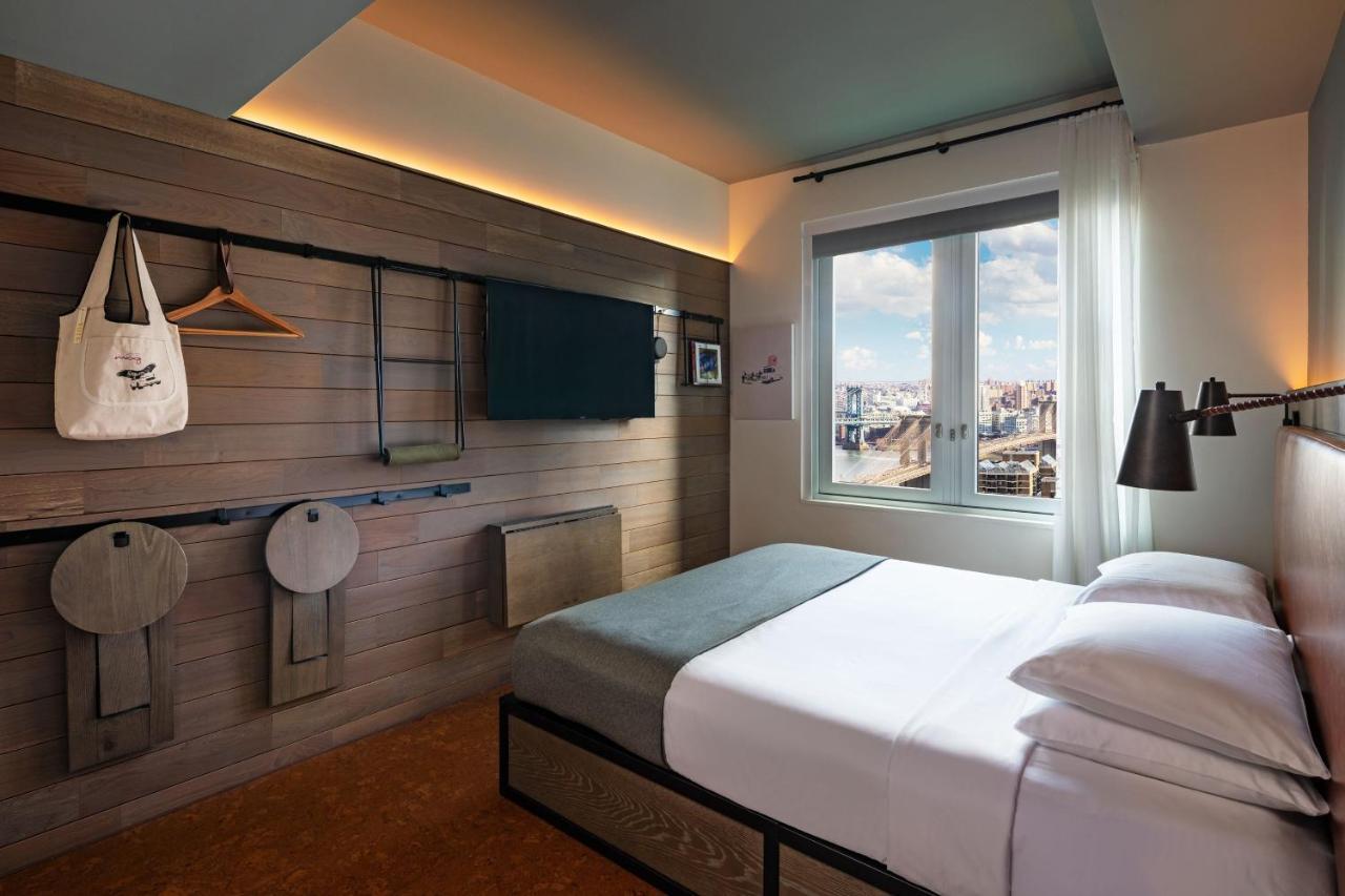 Moxy Nyc Downtown Hotel 3*