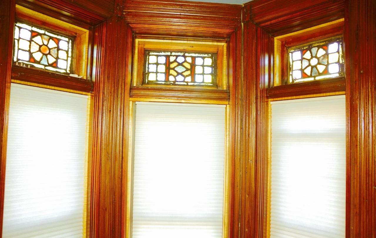 Bed & Breakfast Northern Lights Mansion New York