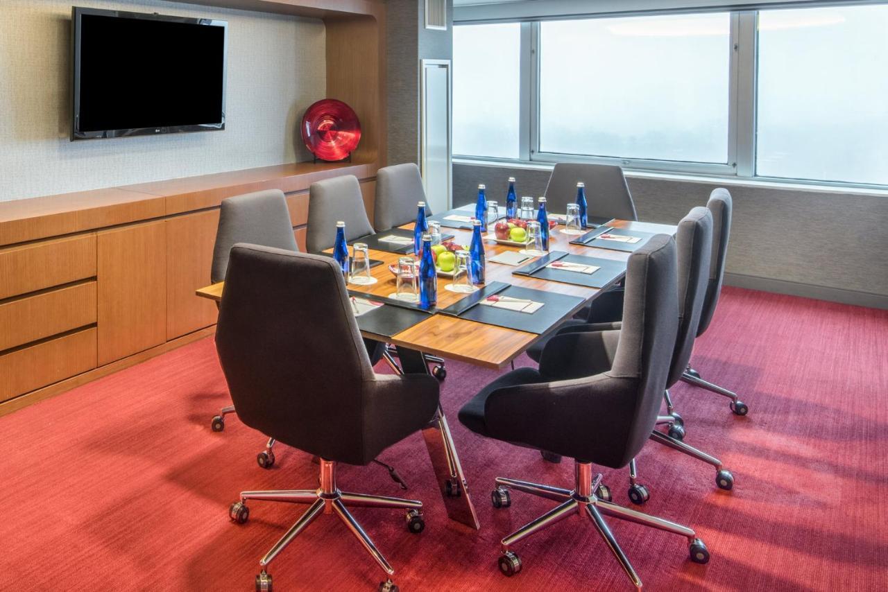 Hotel Crowne Plaza Jfk Airport City, An Ihg