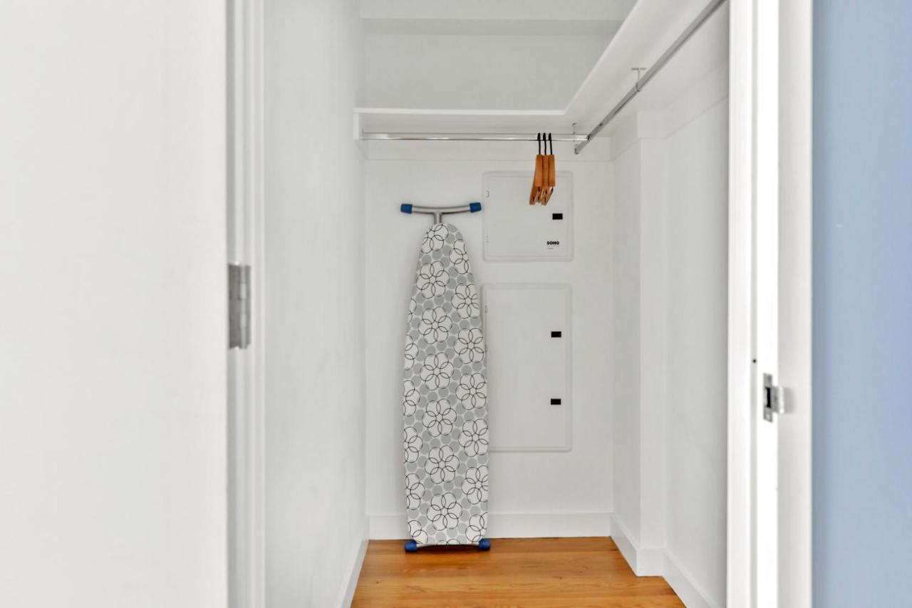 Chelsea 1br W Office Nook Balcony Doorman Nyc-25 New York