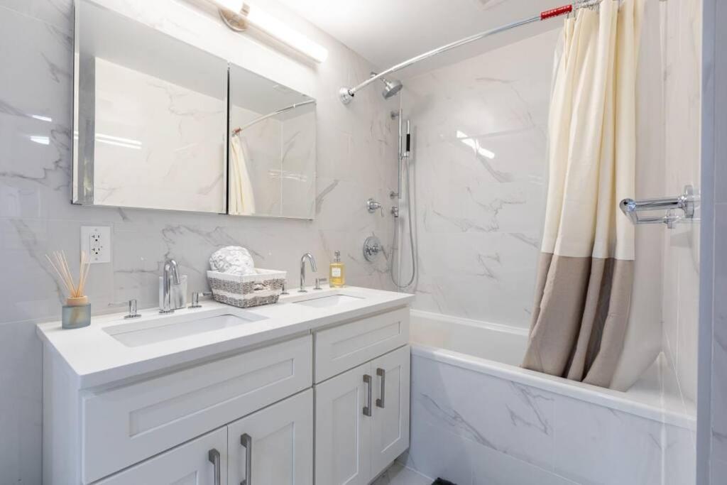 Elegant East Side * New York