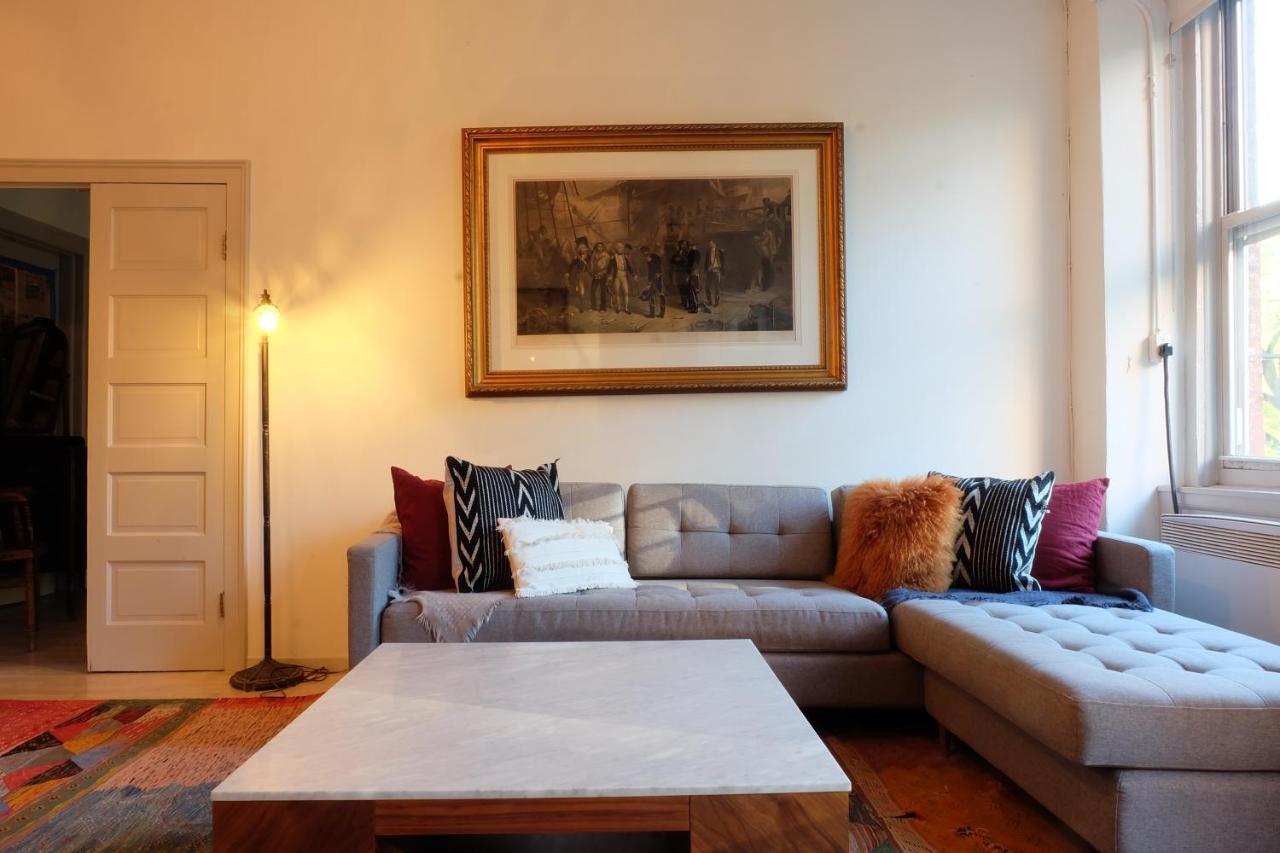 1830's Historic Merchant House On The Park Les